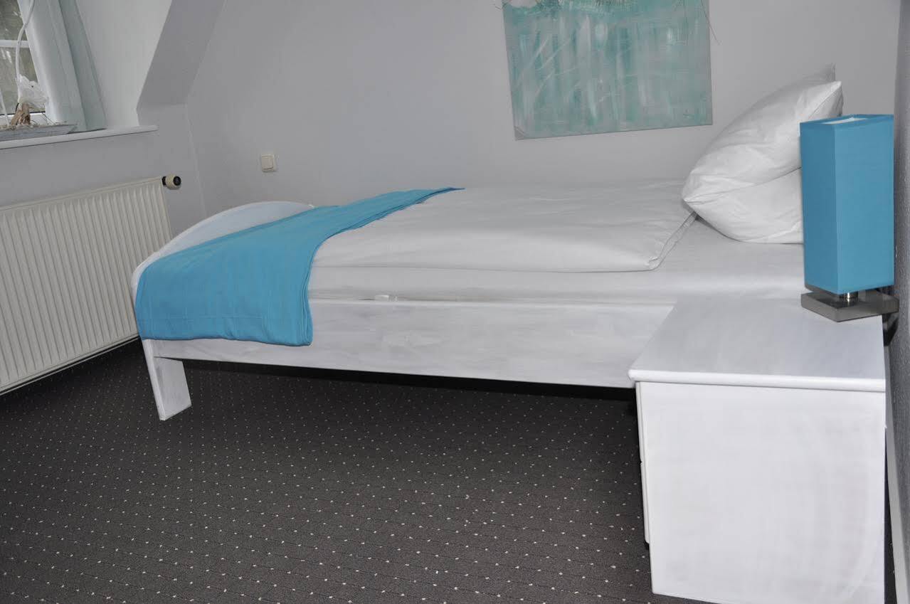 Basalt Hotel Restaurant Lounge Hohwacht Bagian luar foto